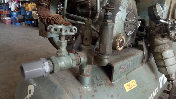 ปั๊มลมเก่าญี่ปุ่น  IWATA MINICON