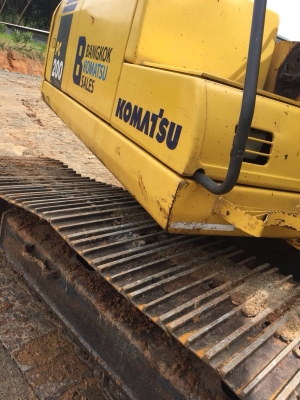 ขายด่วน!! Komatsu PC200-7 ซีเรียล 80,4xx , ปี 2012 สภาพนางฟ้าค่ะ