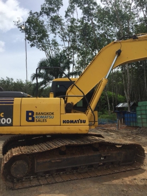 ขายด่วน!! Komatsu PC200-7 ซีเรียล 80,4xx , ปี 2012 สภาพนางฟ้าค่ะ