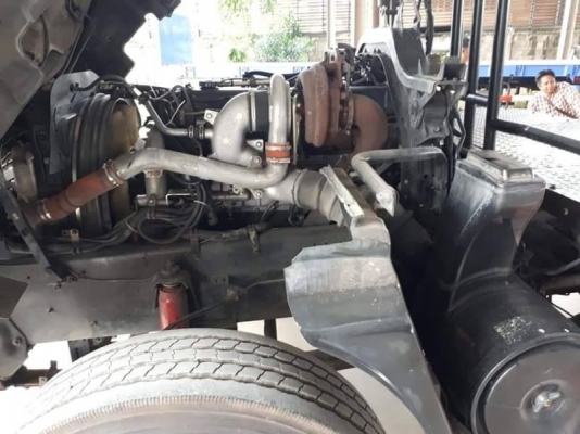 10ล้อหัวลาก Isuzu FXZ 320ปี50maxLoad หัวบาง สีเดิม แชซซีสวย ภายในเต็มจัดแน็นใด้