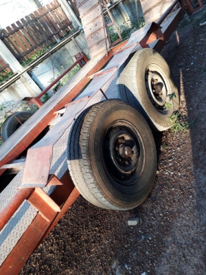 ขาย KOBELCO SK 40  พร้อมรถลาก  ราคา  380,000 บาท