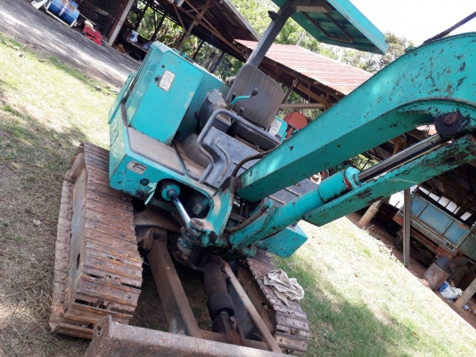 ขาย KOBELCO SK 40  พร้อมรถลาก  ราคา  380,000 บาท