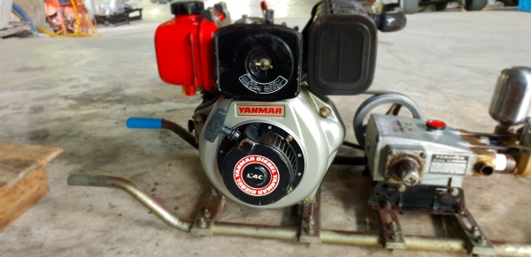 ชุดปั้มพ่นยา เครื่องยนต์ดีเซล yanmar l40 4 แรงม้าเพลาทด ประหยัดน้ำมันมาก  ปั้มพ่นยา sp350 6หุน รุ่นใหม่ล่าสุดปลอก ceramic ไม่ต้องอัดจาระบี ใช้อะไหล่ตัวเดียวกับมารูยาม่า