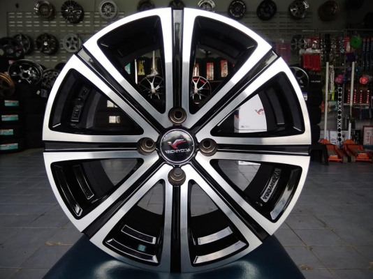 แม็กใหม่งานไทยแท้ ยาชิโยดะ ขอบ 15 กว้าง 6.5 ออฟ 38 ใส่อีโค่คาร์ไม่ติดซุ้ม