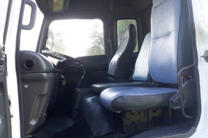 ขายครับ อีสุ เดก้า 6ล้อ เครื่อง200 แรง ปี48 ยุโร 2 หัวชัชชี. ยาว 7.2 ม. สวยเดิม ราคา 680,000 สนใจ 089-5367218 081-4252943