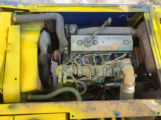 ขายแบคโฮ KOMATSU PC60-3 ขายแบคโฮ KOMATSU PC60-3