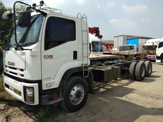 ISUZU FVM300 ปี58 หัวคัสซี เพลาเดียว ยาว 7.7 ม. ISUZU FVM300 ปี58 หัวคัสซี เพลาเดียว ยาว 7.7 ม.