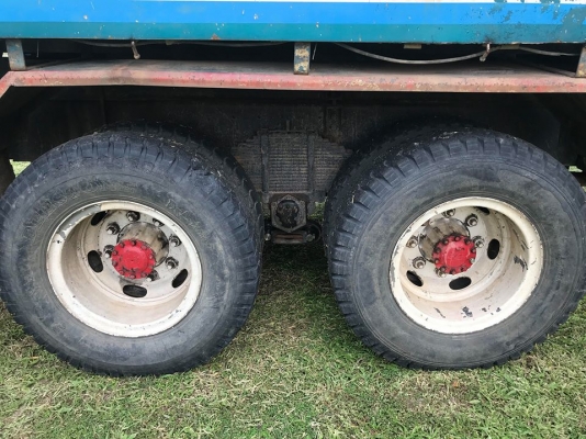 สิบล้อฮีโน่ ดั๊ม 2 เพลา พวงมาลัยพาวเวอร์ เบรคจิฟฟี่ เครื่อง 195