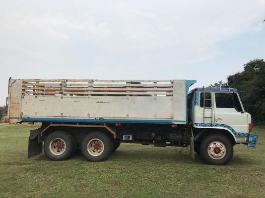 สิบล้อฮีโน่ ดั๊ม 2 เพลา พวงมาลัยพาวเวอร์ เบรคจิฟฟี่ เครื่อง 195