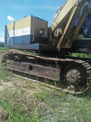 KOMATSU PC 100-2