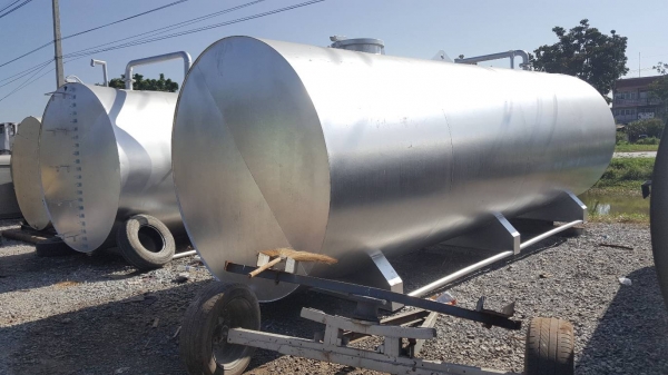 ถังเหล็ก 20000 ลิตรสภาพสวยๆถูกๆ ถังเหล็ก 20000 ลิตรสภาพสวยๆถูกๆ