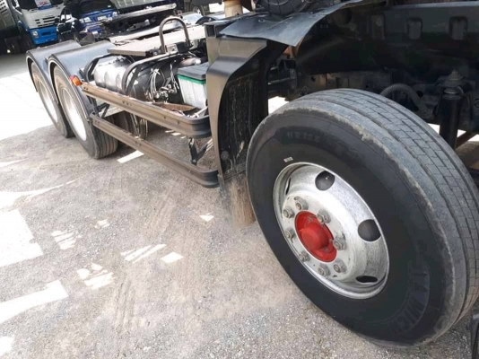 Isuzu 360 แรง ธันวา 57 สิบล้อหัวลาก สวยเดิมทุกชิ้น ยางเต็ม ไมล์สองแสนปลายๆ ทะเบียนพร้อม เครดิตดีใช้เงินดาว์นน้อย