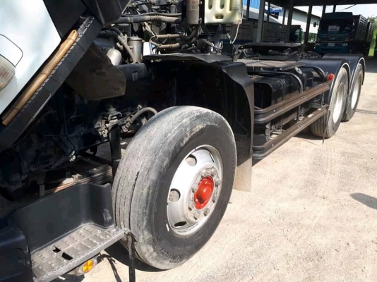 Isuzu 360 แรง ธันวา 57 สิบล้อหัวลาก สวยเดิมทุกชิ้น ยางเต็ม ไมล์สองแสนปลายๆ ทะเบียนพร้อม เครดิตดีใช้เงินดาว์นน้อย