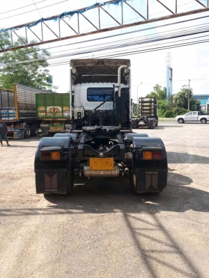 Isuzu 360 แรง ธันวา 57 สิบล้อหัวลาก สวยเดิมทุกชิ้น ยางเต็ม ไมล์สองแสนปลายๆ ทะเบียนพร้อม เครดิตดีใช้เงินดาว์นน้อย