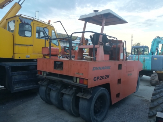 ขายรถบด 7 ล้อยางเก่านอก DYNAPAC CP202W สนใจโทร 061-4194021 ภู
