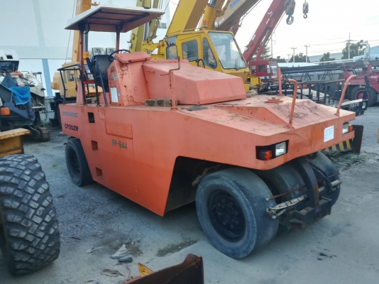 ขายรถบด 7 ล้อยางเก่านอก DYNAPAC CP202W สนใจโทร 061-4194021 ภู