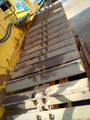 มาใหม่จ้า..KOMATSU D20PL-7  เก่านอกแท้  สภาพสวย  เดิมๆๆเครื่องปั๊มดี  แทรค 70  พร้อมใช้ โทร 089-3818694  จ๊อย