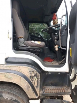 Isuzu GXZ เครื่อง 360 แรง ปี 57 CNG ห้างแท้ รถสวยเดิม พร้อมใช้งานเช็คระบบมาใหม่ ทะเบียนพร้อม