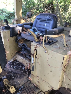 รถแทรกเตอร์ D6M รถแทรกเตอร์ D6M