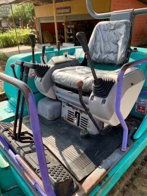 KOMATSU 40-7E ขนาดPC-40 <มีVDOให้ชม>รถเก่านอกมีเอกสาร☎️ติดต่อ 085-5632278 <ราคาต่อรองได้> KOMATSU 40-7E ขนาดPC-40 <มีVDOให้ชม>รถเก่านอกมีเอกสาร☎️ติดต่อ 085-5632278 <ราคาต่อรองได้>