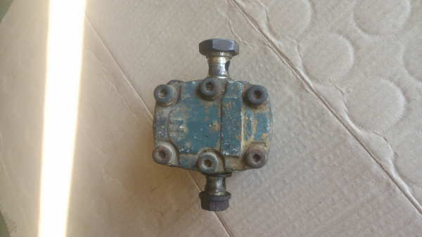 ปั๊มยกหาง   kubota  B6000