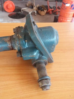 ขายกระปุกพวงมาลัยของรถ kubota L2000 จัดส่งทั่วประเทศ  ราคา 4,500 บาท  สนใจสอบถาม 084-9997463