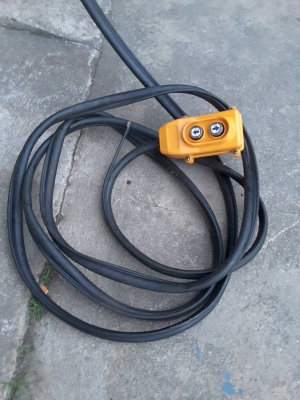 รอกโซ่ไฟฟ้า 500 ก.ก.380V สามเฟส