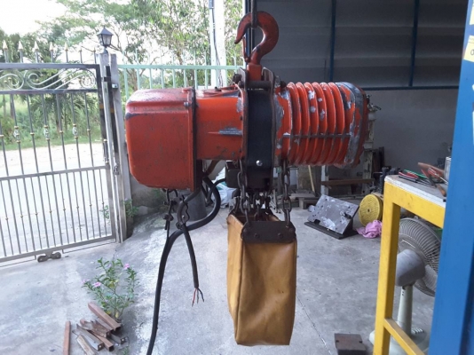 รอกโซ่ไฟฟ้า 500 ก.ก.380V สามเฟส