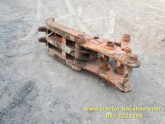 ขาย หัวคีบไม้ คีบเหล็ก แบบขากรรไกร พร้อมแกนสลัก สำหรับใส่รถขุด แบคโฮ PC 100 / 120 สภาพสวย เก่าญี่ปุ่นแท้ๆ