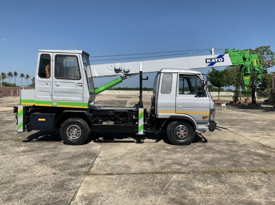 NK70M-PJ /NISSAN/FE6  *จดทะเบียนได้เลย*