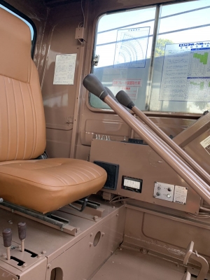 NK70M-PJ /NISSAN/FE6  *จดทะเบียนได้เลย*