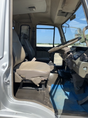 NK70M-PJ /NISSAN/FE6  *จดทะเบียนได้เลย*