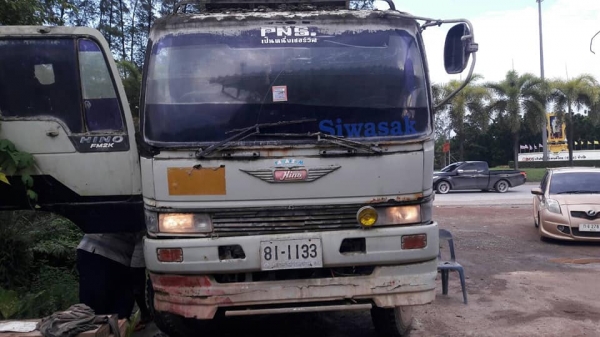 ขาย2k 260แรงk13d 2เพลา มีระบบรากลูก เครื่องดี ทะเบียนพร้อม