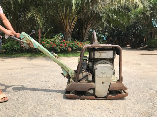 ขายรถบด ตบดินMIKASA ดีเซล สตาร์ทไฟฟ้า สภาพเดิมๆจากญี่ปุ่น 45,000เท่านั้น!!