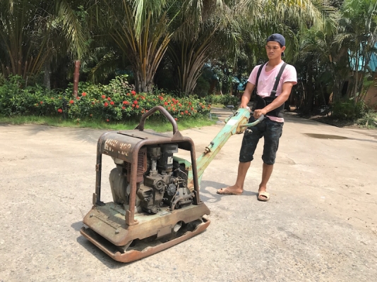 ขายรถบด ตบดินMIKASA ดีเซล สตาร์ทไฟฟ้า สภาพเดิมๆจากญี่ปุ่น 45,000เท่านั้น!!