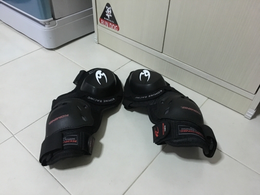 ขายการ์ดเข่า KOMINE RACING PLUS