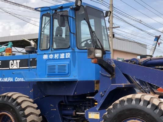 ขายรถตักล้อยาง CAT 936F นำเข้าเองจากญี่ปุ่น สภาพสวยพร้อมใช้ มีVDOการทำงานครับ ขายรถตักล้อยาง CAT 936F นำเข้าเองจากญี่ปุ่น สภาพสวยพร้อมใช้ มีVDOการทำงานครับ