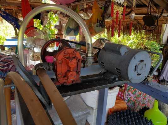 ขายตู้จ่ายน้ำมัน พร้อมโครงสร้าง พร้อมถัง 5000 ลิตร พร้อมป้ายราคาอุปกรณ์ทุกอย่าง