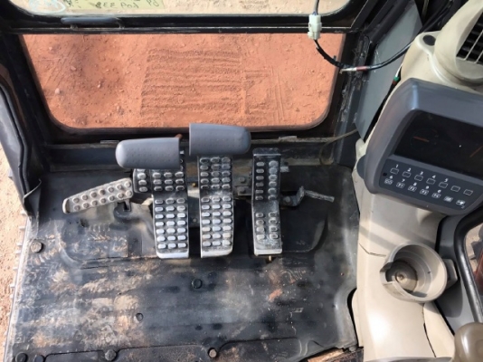 ขายรถขุด HITACHI ZX75US-3 ปี 2010 นำเข้าเองจากญี่ปุ่น สภาพสวยพร้อมใช้ มีVDOการทำงานครับ