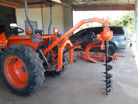 ขายหัวเจาะหลุมติดรถไถนั่งขับ