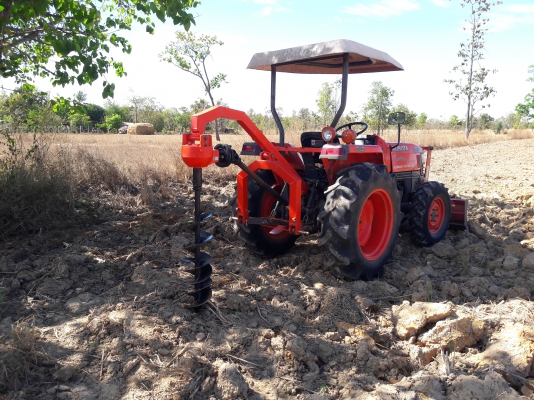 ขายหัวเจาะหลุมติดรถไถนั่งขับ