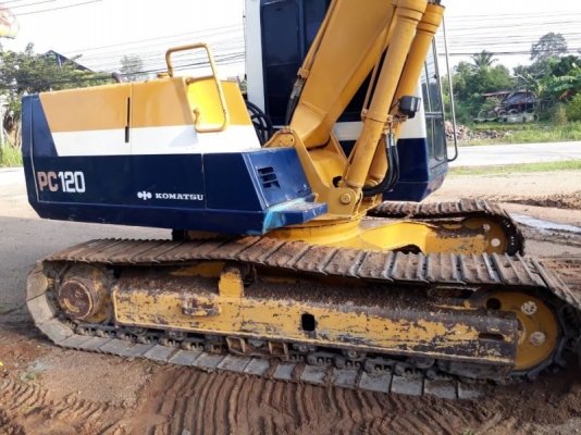 KOMATSU PC 120-5