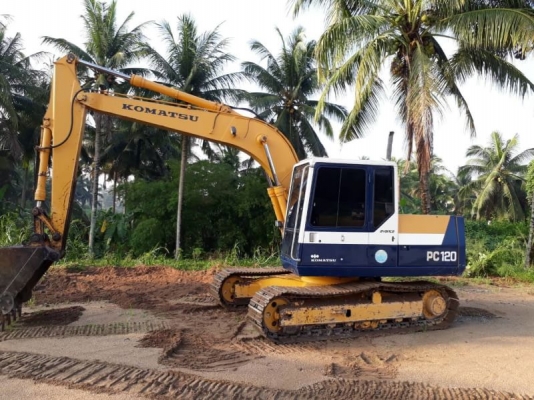 KOMATSU PC 120-5