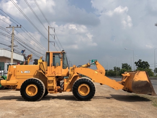 ขายรถตักล้อยาง TCM L40 แขนยาวพิเศษ นำเข้าเองจากญี่ปุ่น สภาพสวยพร้อมใช้ มีVDOการทำงานครับ