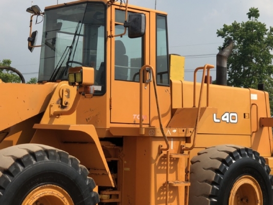 ขายรถตักล้อยาง TCM L40 แขนยาวพิเศษ นำเข้าเองจากญี่ปุ่น สภาพสวยพร้อมใช้ มีVDOการทำงานครับ