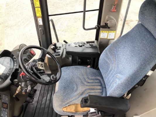 ขายรถตักล้อยาง HITACHI ZW220 (เทียบเท่า WA380-6) นำเข้าเองจากญี่ปุ่น สภาพสวยพร้อมใช้ มีVDOการทำงานครับ ขายรถตักล้อยาง HITACHI ZW220 (เทียบเท่า WA380-6) นำเข้าเองจากญี่ปุ่น สภาพสวยพร้อมใช้ มีVDOการทำงานครับ