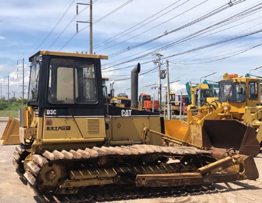 ขายรถดันดิน CAT D3C (4XX ชั่วโมง) นำเข้าเองจากญี่ปุ่น สภาพสวยพร้อมใช้ มีVDOการทำงานครับ