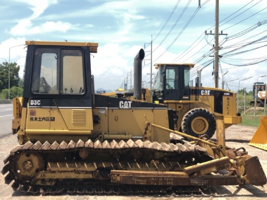 ขายรถดันดิน CAT D3C (4XX ชั่วโมง) นำเข้าเองจากญี่ปุ่น สภาพสวยพร้อมใช้ มีVDOการทำงานครับ
