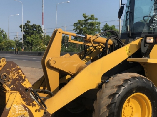 ขายรถตักล้อยาง KOMATSU WA100-5 แขนยาวพิเศษ นำเข้าเองจากญี่ปุ่น สภาพสวยพร้อมใช้ มีVDOการทำงานครับ