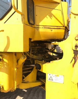 ขายรถตักล้อยาง CAT 950F มีใบมีดดัน นำเข้าเองจากญี่ปุ่น สภาพสวยพร้อมใช้ มีVDOการทำงานครับ